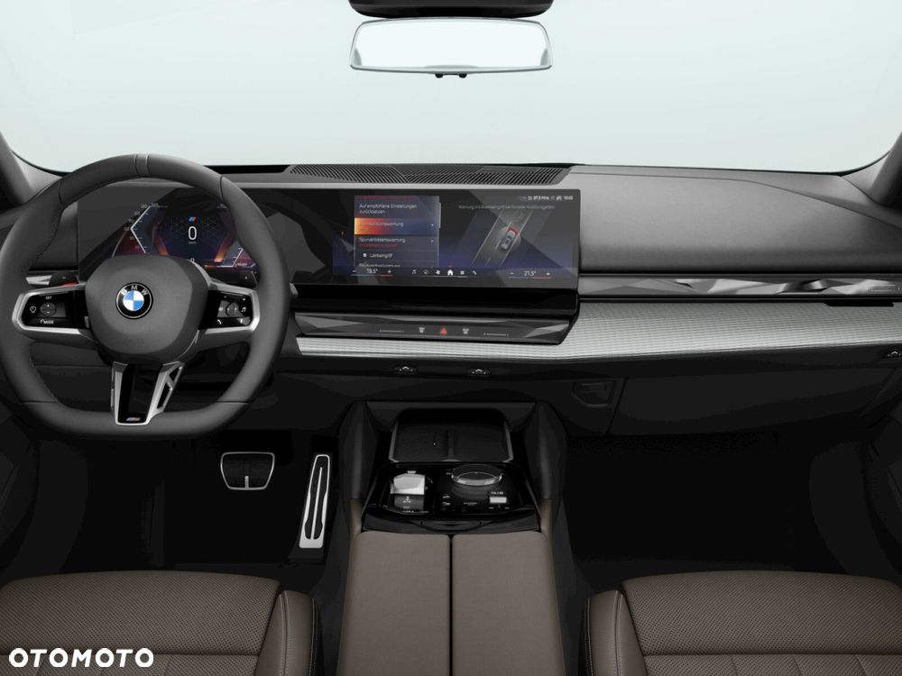BMW Seria 5 540d xDrive mHEV M Sport - 9