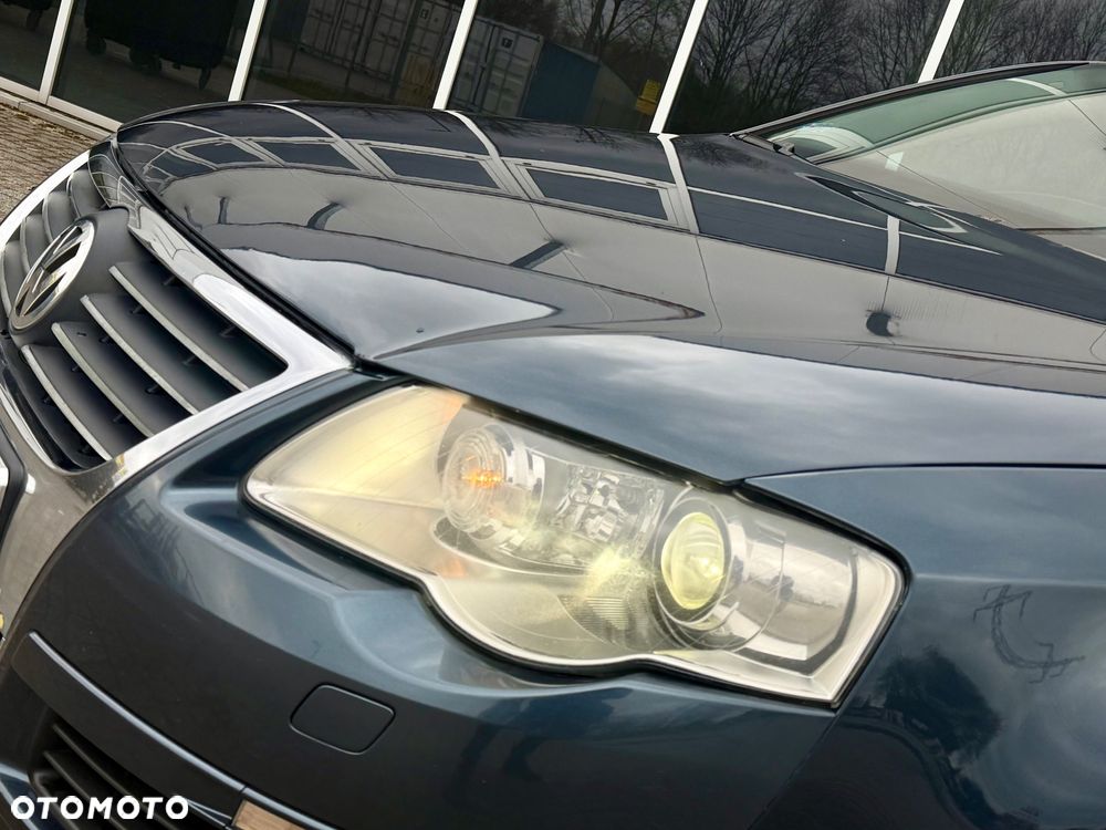 Volkswagen Passat - 8