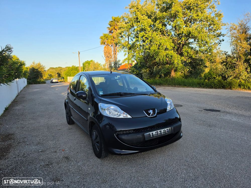 Peugeot 107 1.0 Trendy - 3