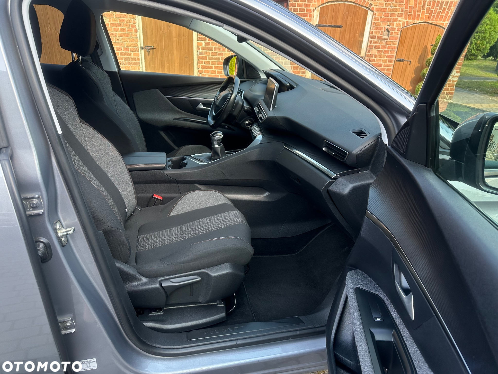 Peugeot 3008 - 21