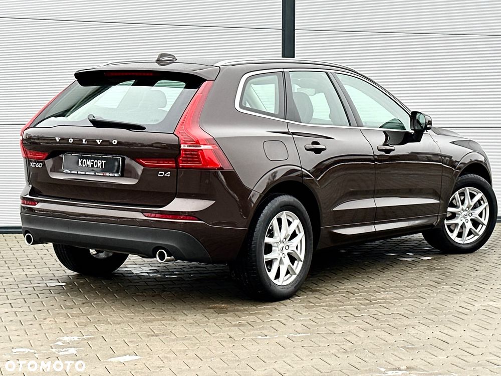Volvo XC 60 D4 Momentum Pro - 15
