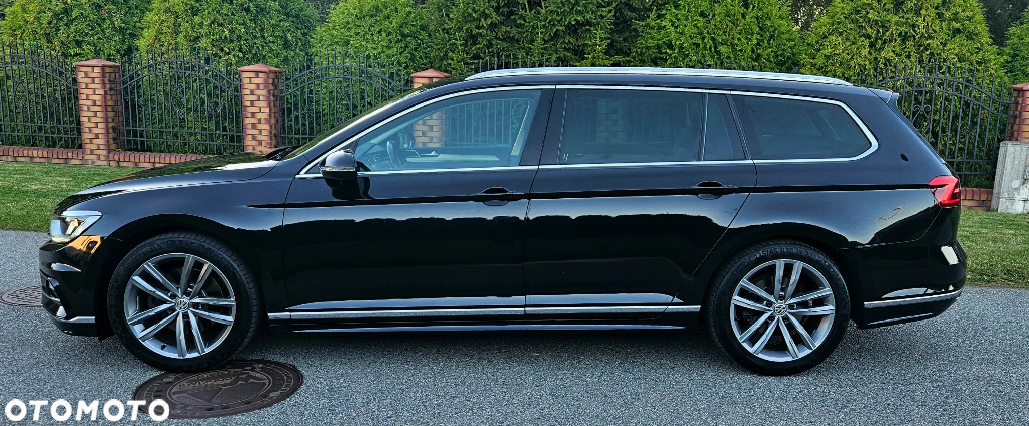 Volkswagen Passat Variant 2.0 TDI SCR DSG Highline - 4