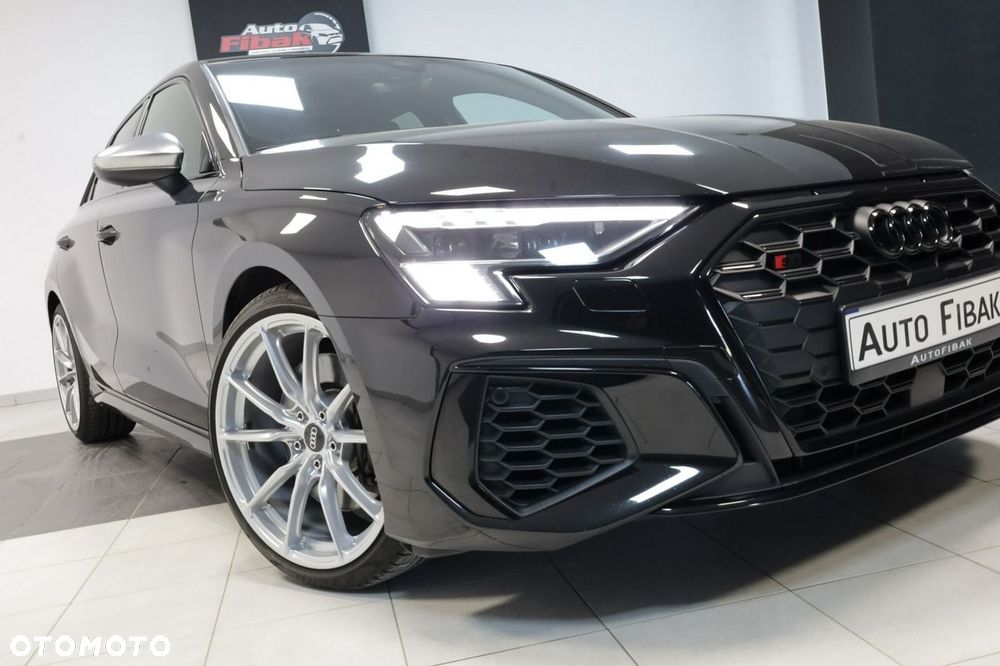 Audi S3 Sportback TFSI Quattro S tronic - 4