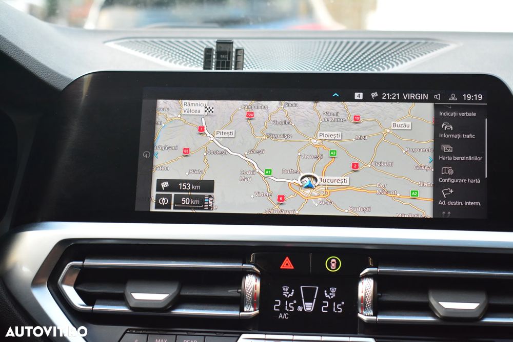 BMW Seria 3 330e Aut. Sport Line - 32