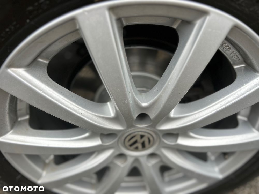 Volkswagen Touran 1.6 TDI BMT Trendline - 27