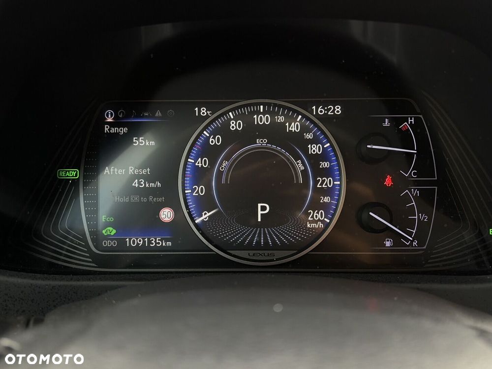 Lexus UX - 19