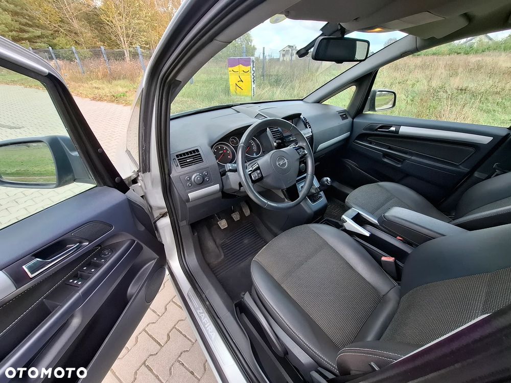 Opel Zafira 1.7 CDTI Cosmo EU5 - 14