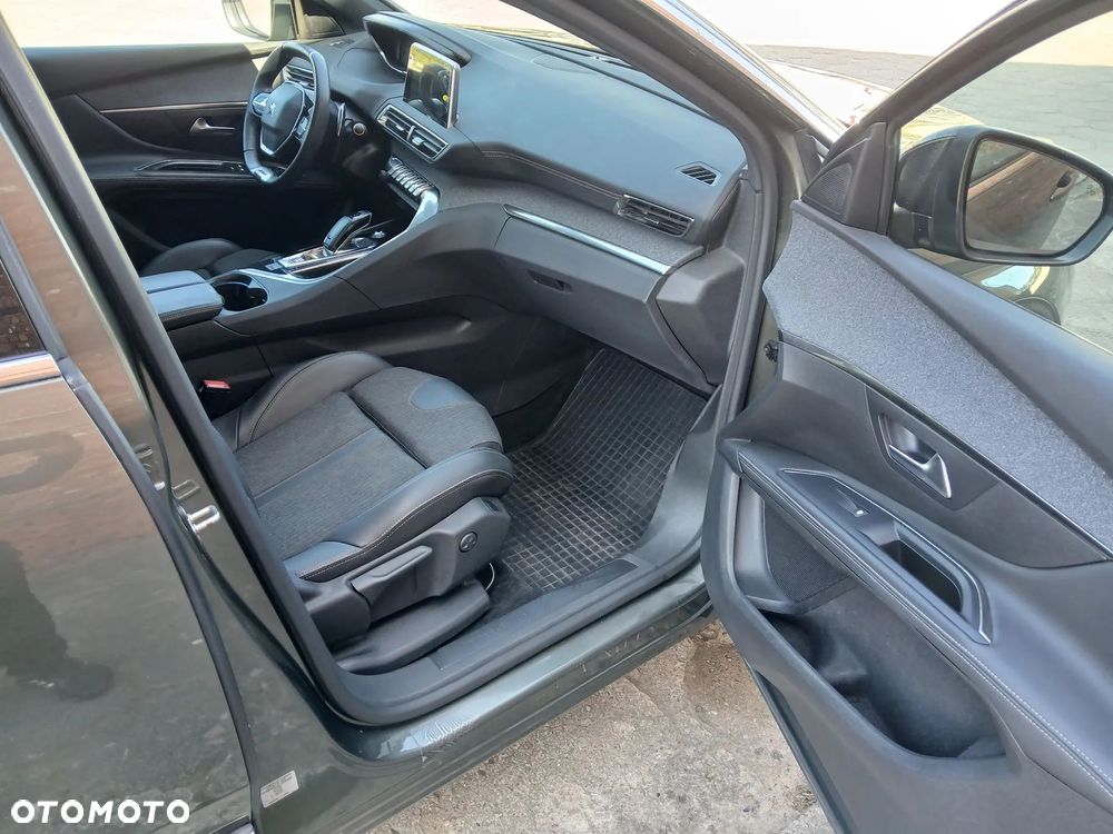 Peugeot 5008 1.6 PureTech GT Line S&S EAT8 - 13