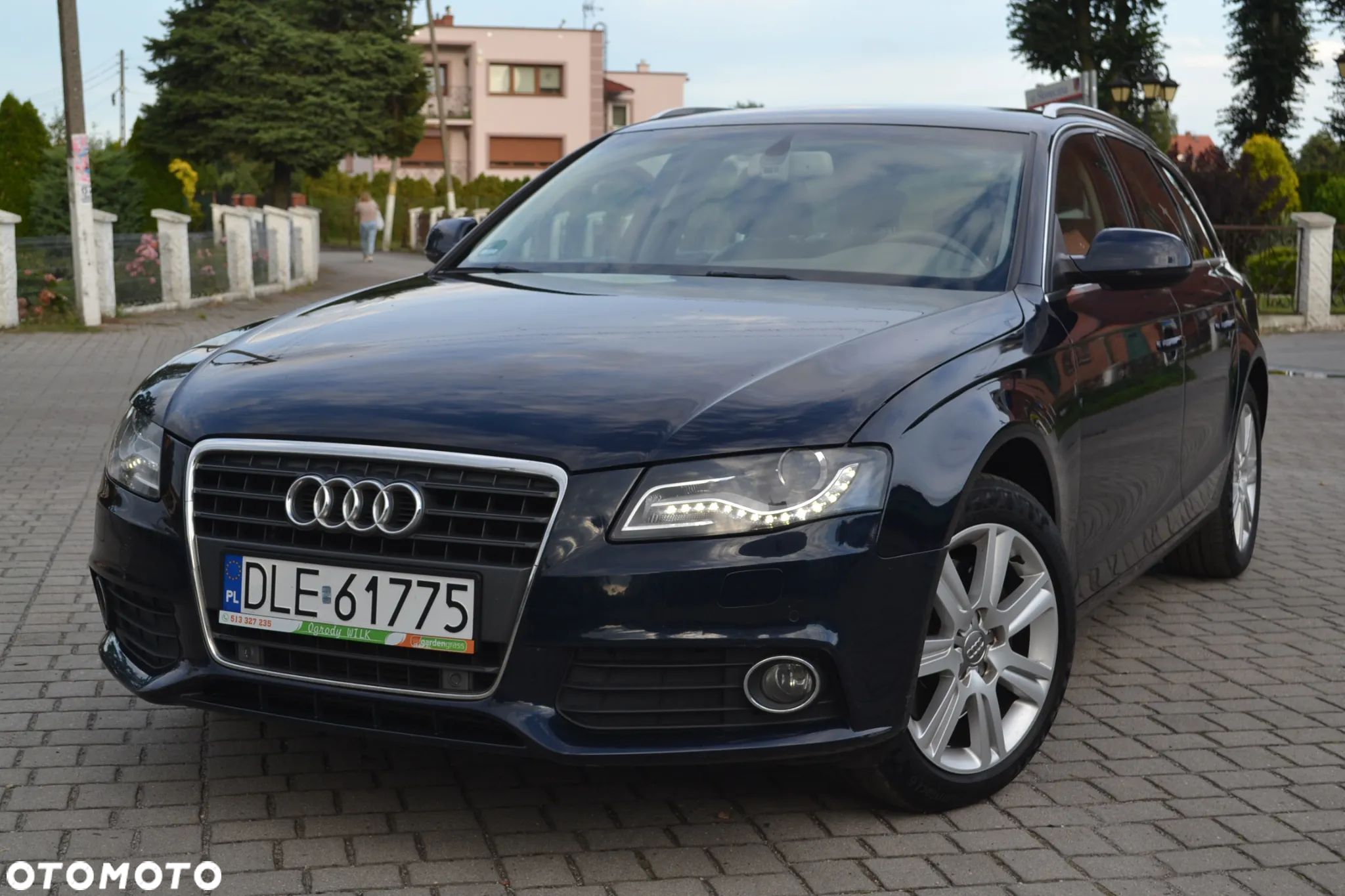 Audi A4 Avant 2.7 TDI DPF multitronic Attraction - 1