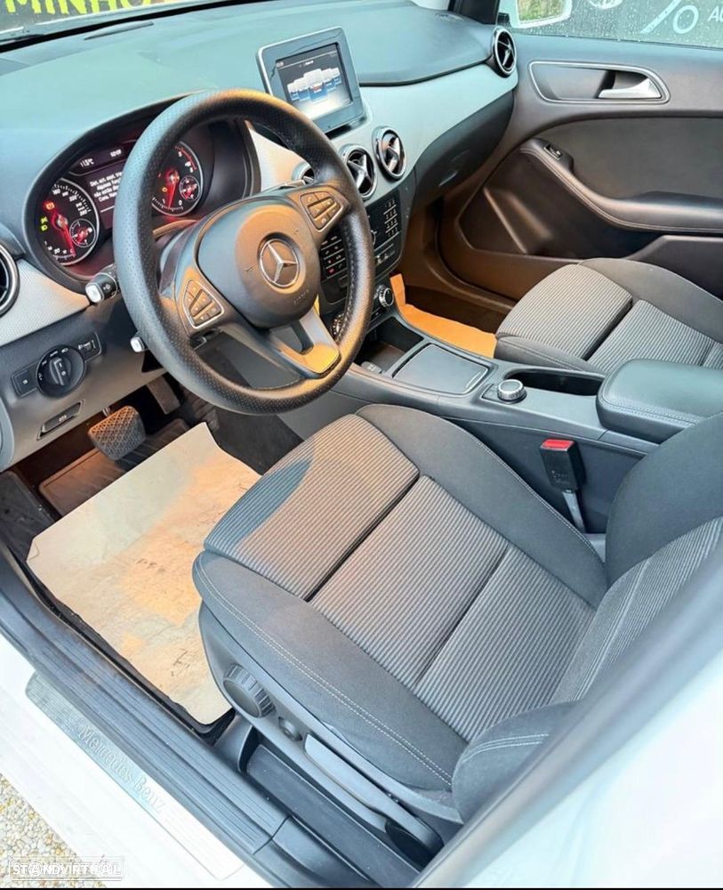 Mercedes-Benz B 220 d 4Matic 7G-DCT Urban - 9