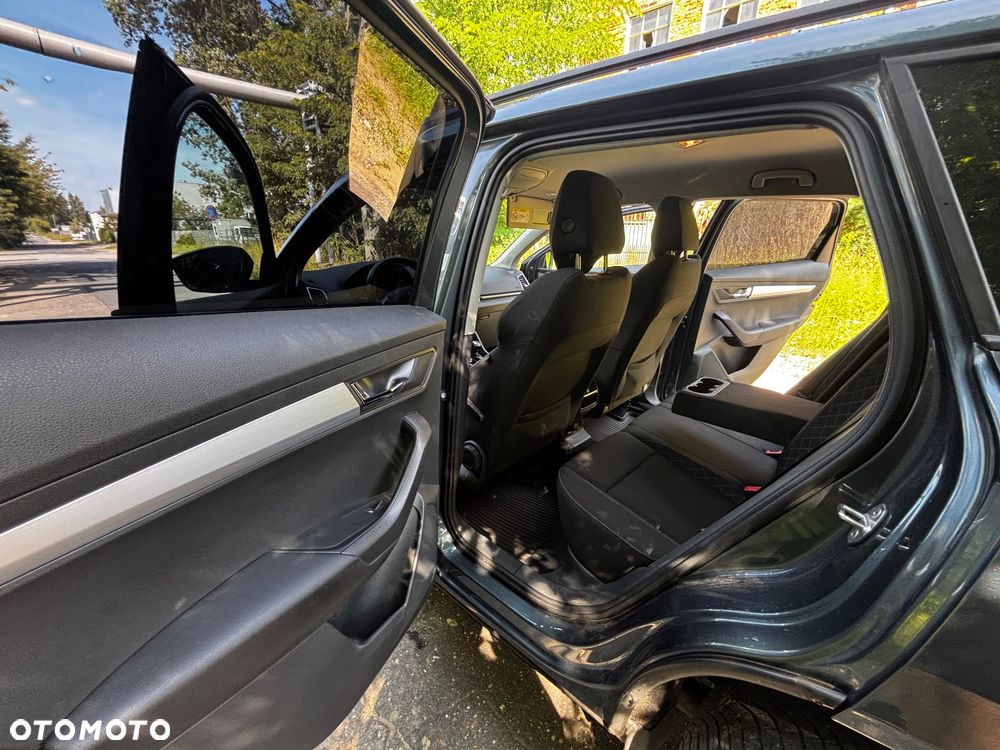 Skoda Karoq 1.6 TDI SCR DSG Ambition - 33
