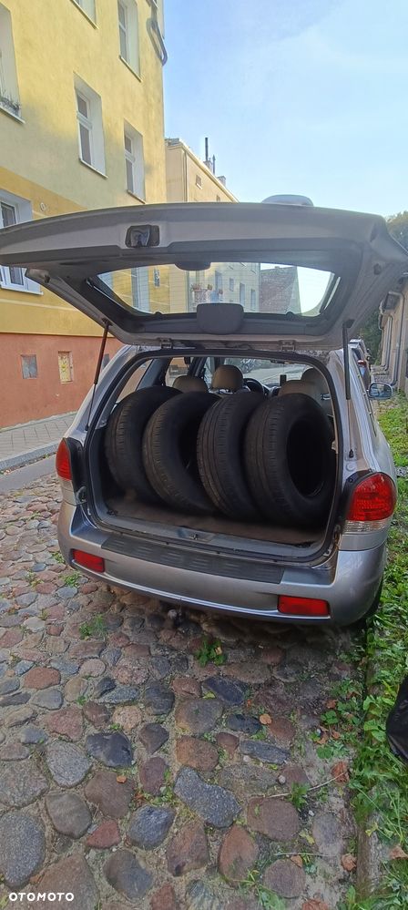 Hyundai Santa Fe - 5