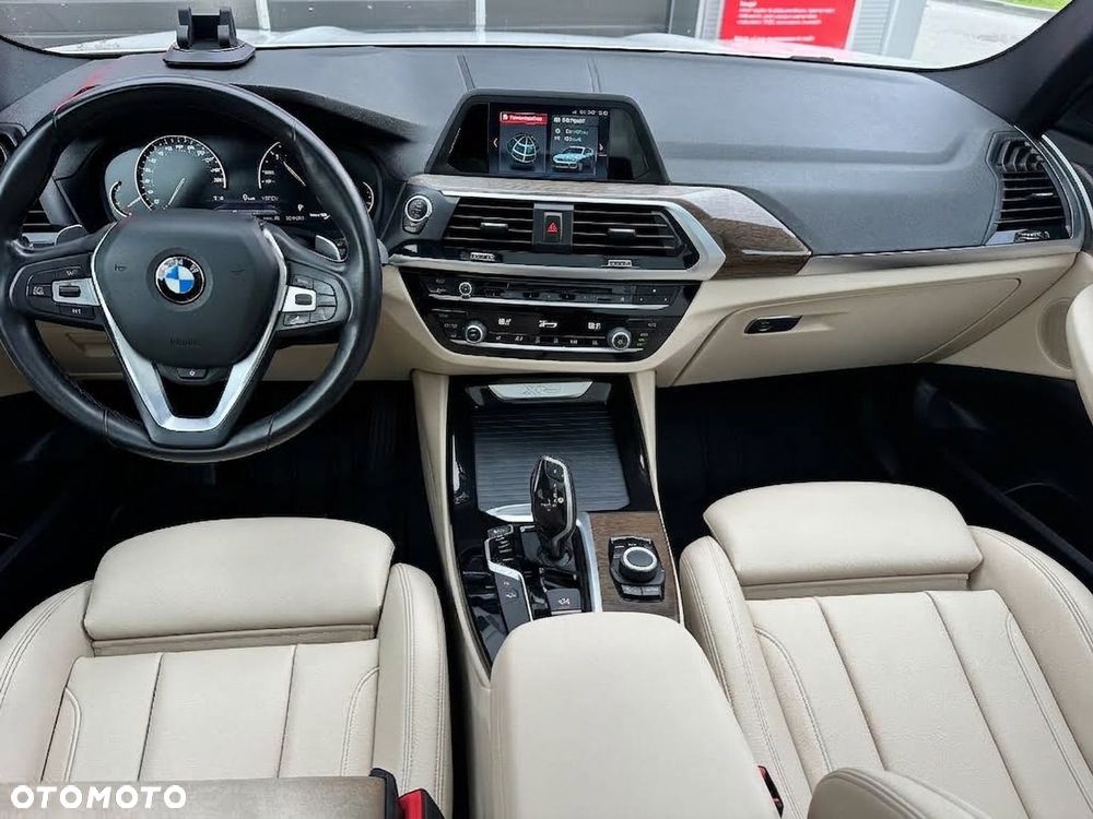 BMW X3 xDrive30i xLine - 9