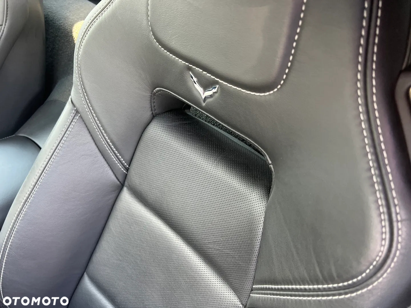 Chevrolet Corvette Stingray 2LT 6.2 V8 Automatik - 18