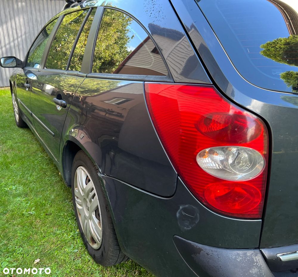 Renault Laguna - 4