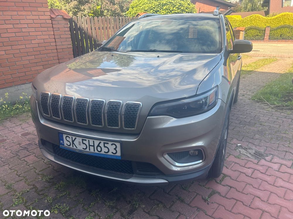 Jeep Cherokee - 3