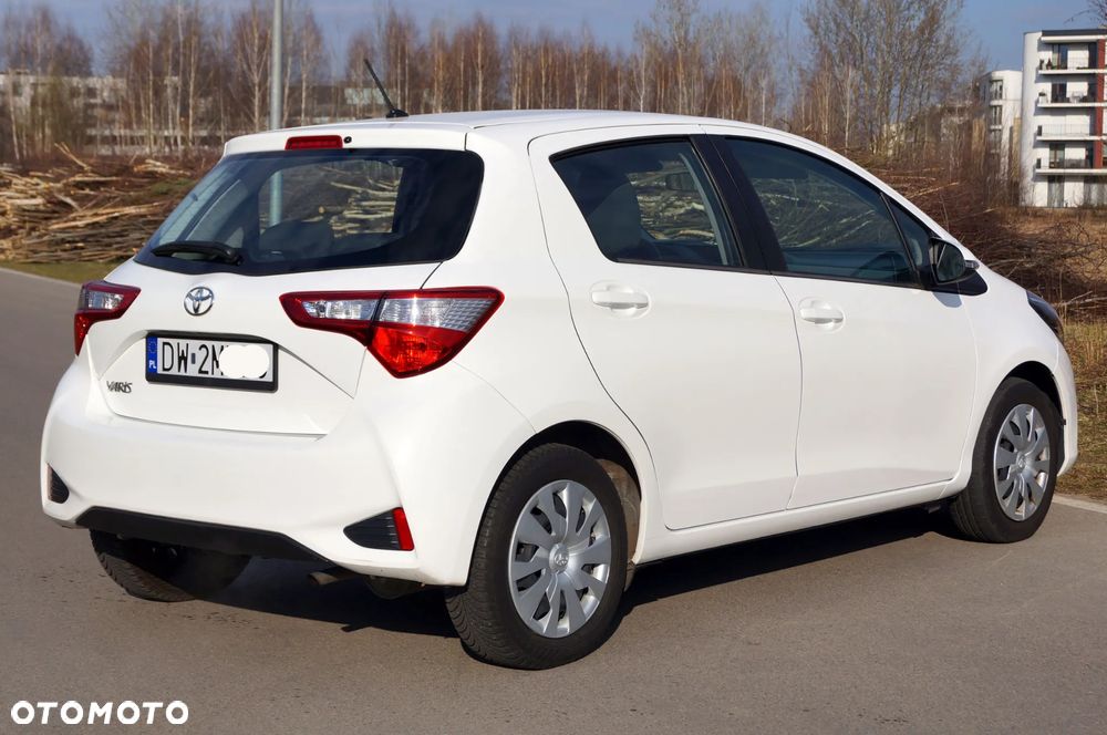 Toyota Yaris 1.0 Active - 2