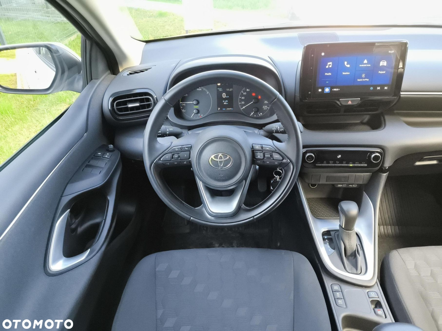 Toyota Yaris - 12