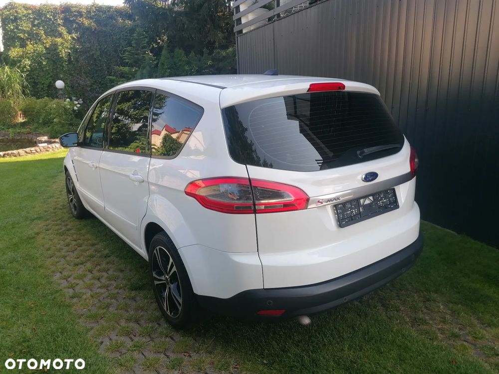 Ford S-Max 2.0 TDCi DPF Business Edition - 4