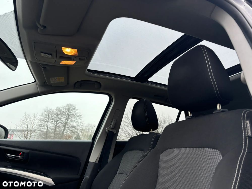 Suzuki SX4 S-Cross 1.6 VVT 4x2 Comfort - 22