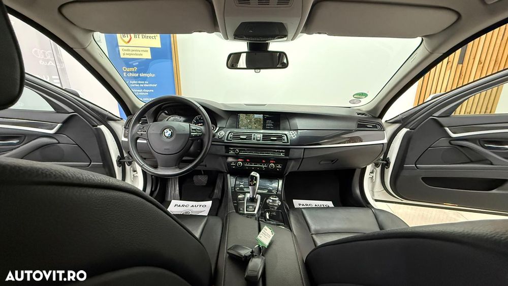 BMW Seria 5 528i Aut. Luxury Line - 25