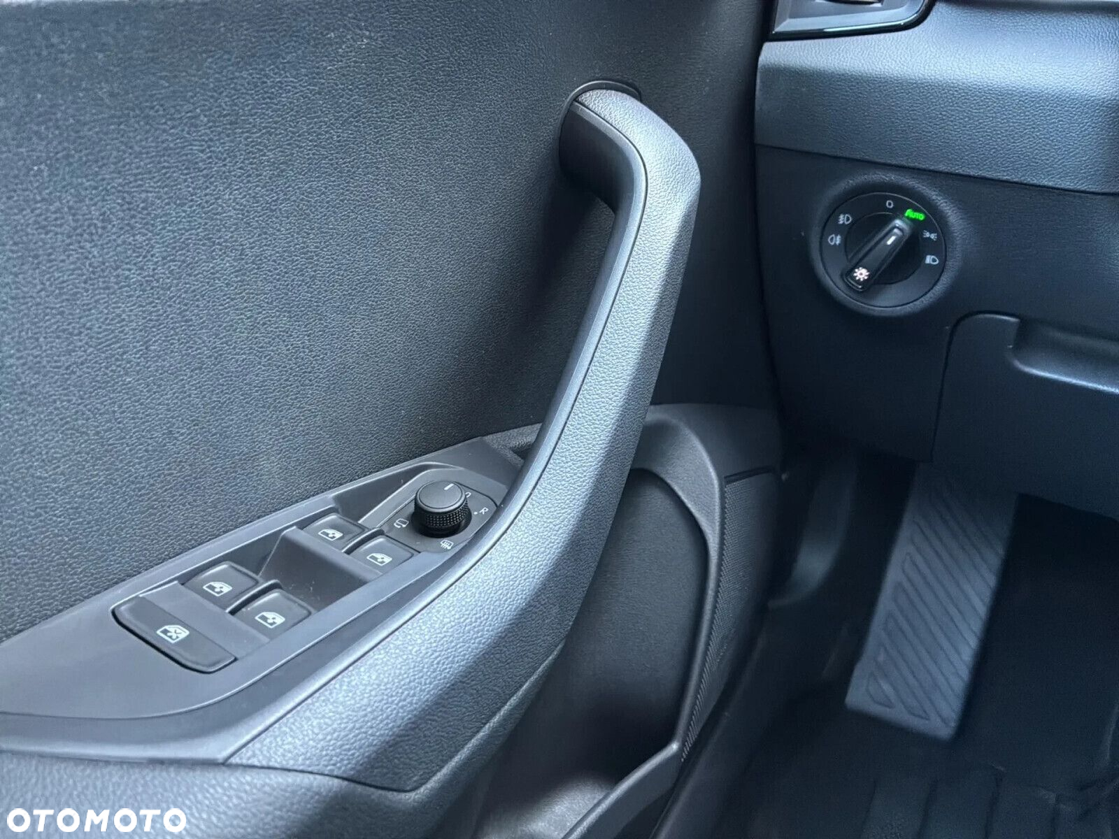 Skoda Karoq - 17