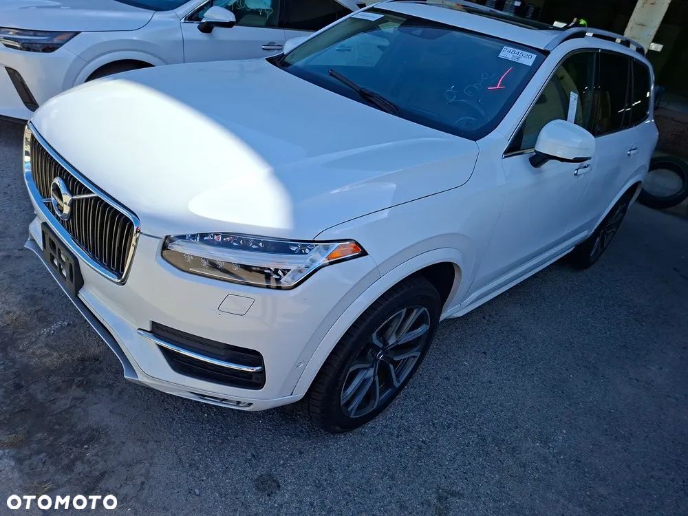 Volvo XC 90 - 27