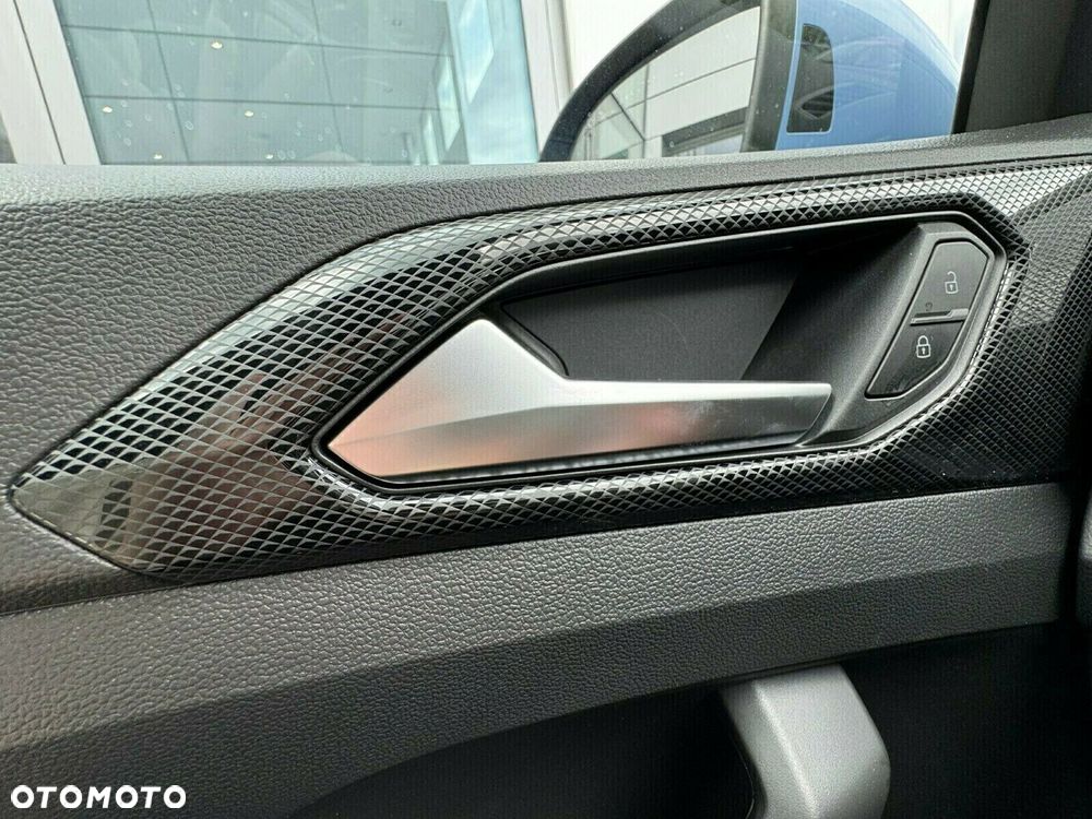 Volkswagen T-Cross - 20