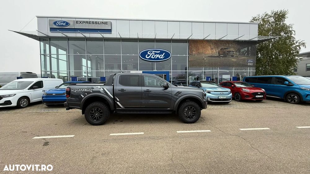 Ford Raptor - 19