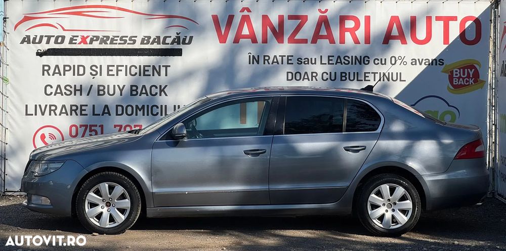 Skoda Superb 2.0 TDI Ambition DSG - 13