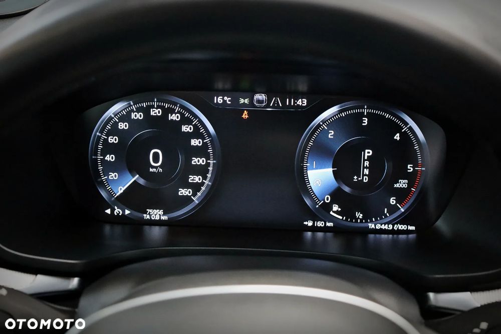 Volvo V60 D4 SCR AWD Inscription - 25