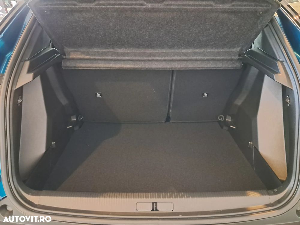 Peugeot 2008 Hybrid 145 e-DSC Allure - 27