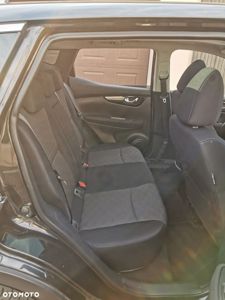Nissan Qashqai 1.6 DIG-T N-Connecta - 22