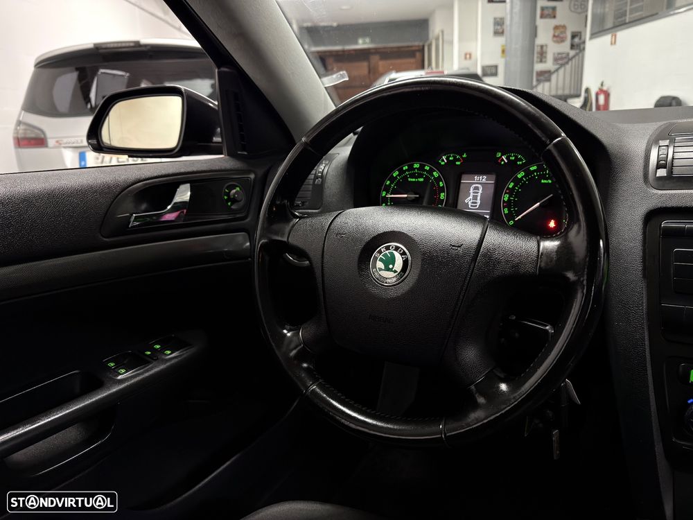 Skoda Octavia 1.9 TDI Sportline - 22