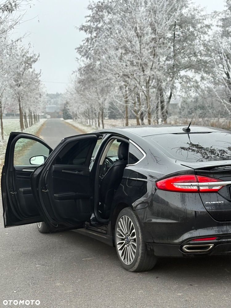 Ford Fusion 2.0 EcoBoost Titanium - 8