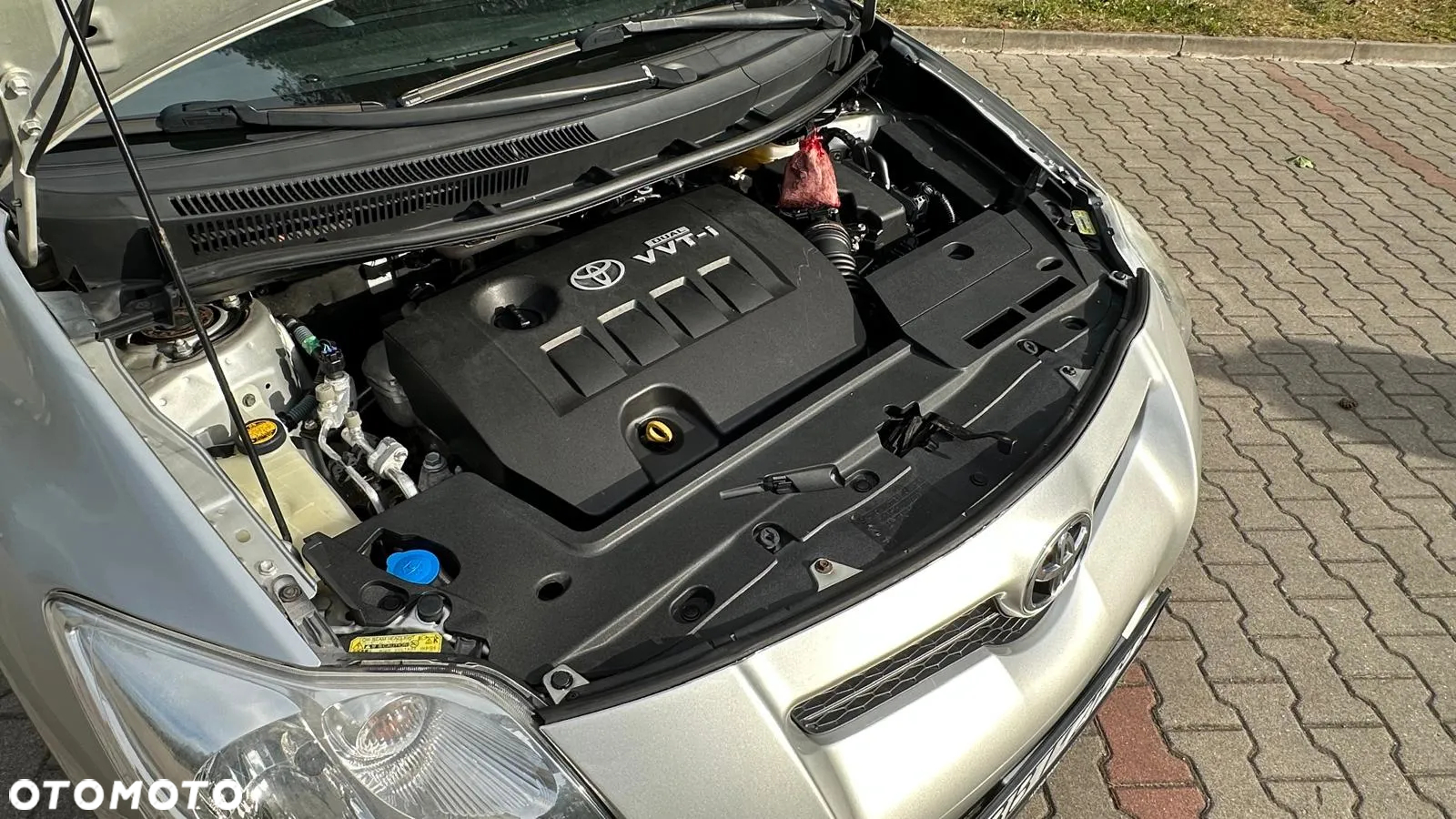 Toyota Auris 1.6 VVT-i Terra Start - 14