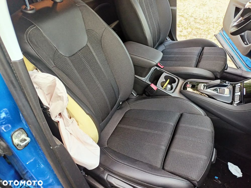 Opel Grandland 1.2 DI Automatik Business Edition - 24