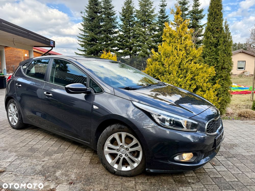Kia Ceed - 6
