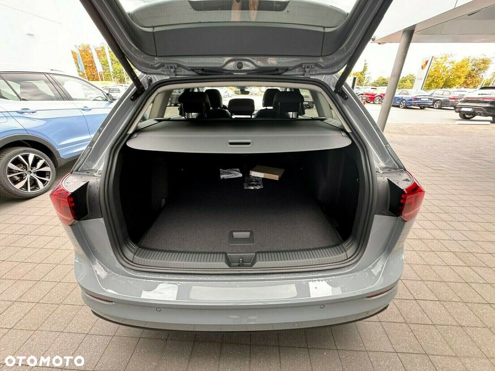 Volkswagen Golf - 19