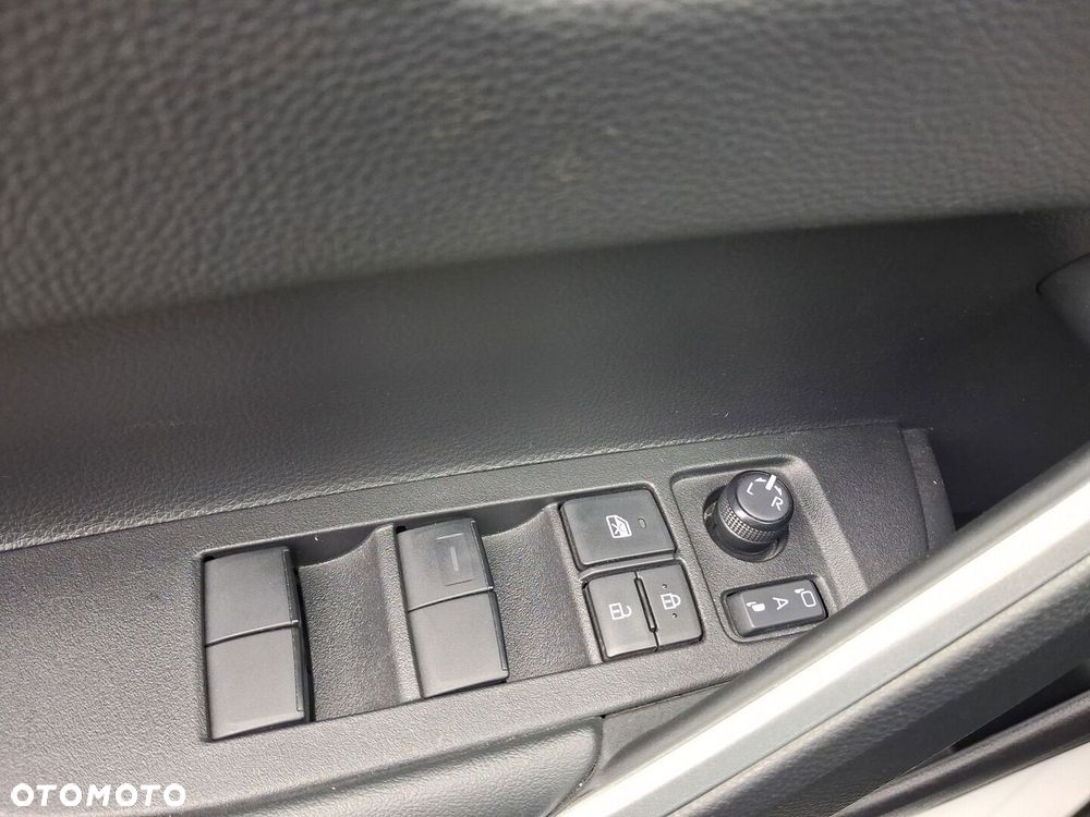 Toyota Corolla Cross 2.0 Hybrid Executive - 22