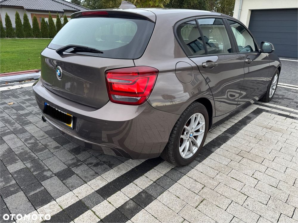 BMW Seria 1 116d - 4