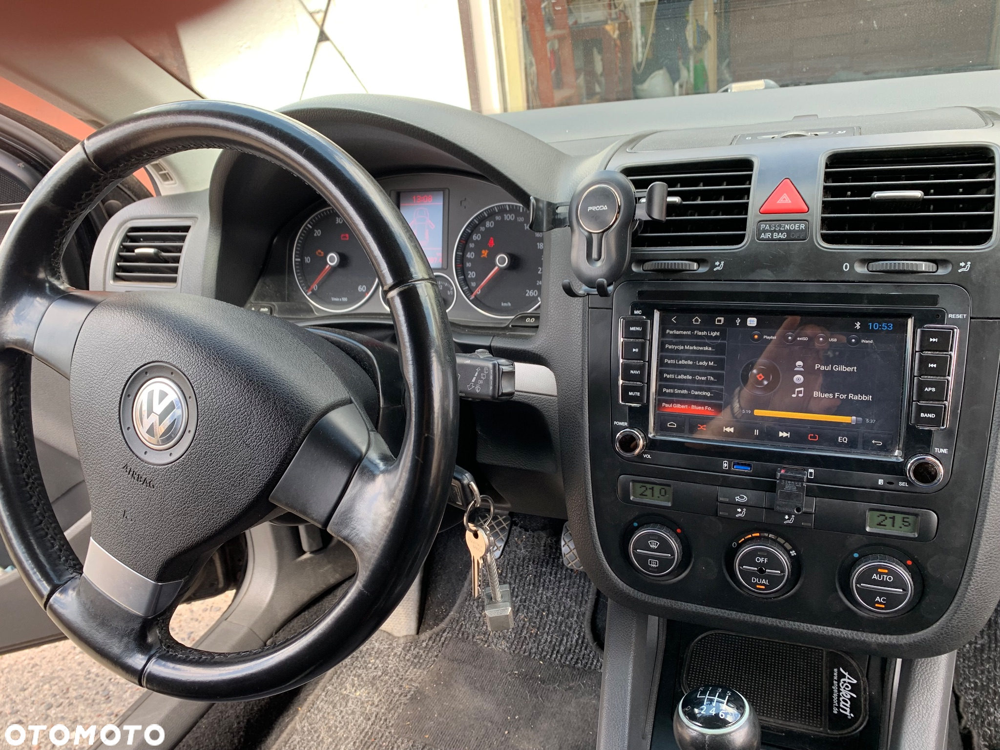 Volkswagen Golf - 19