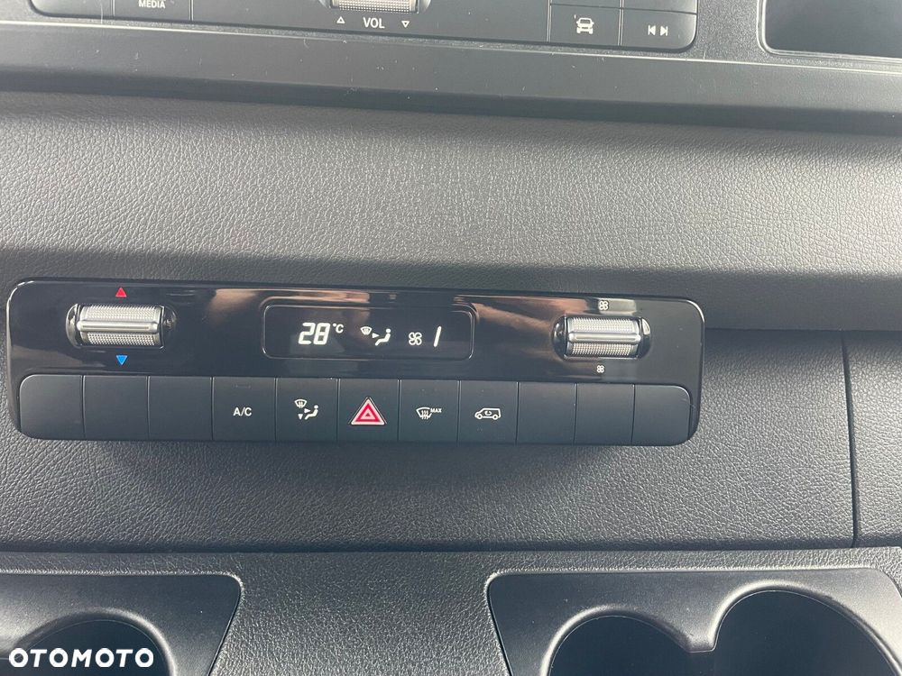 Mercedes-Benz Sprinter FURGON, ZABUDOWA KURIER - 24