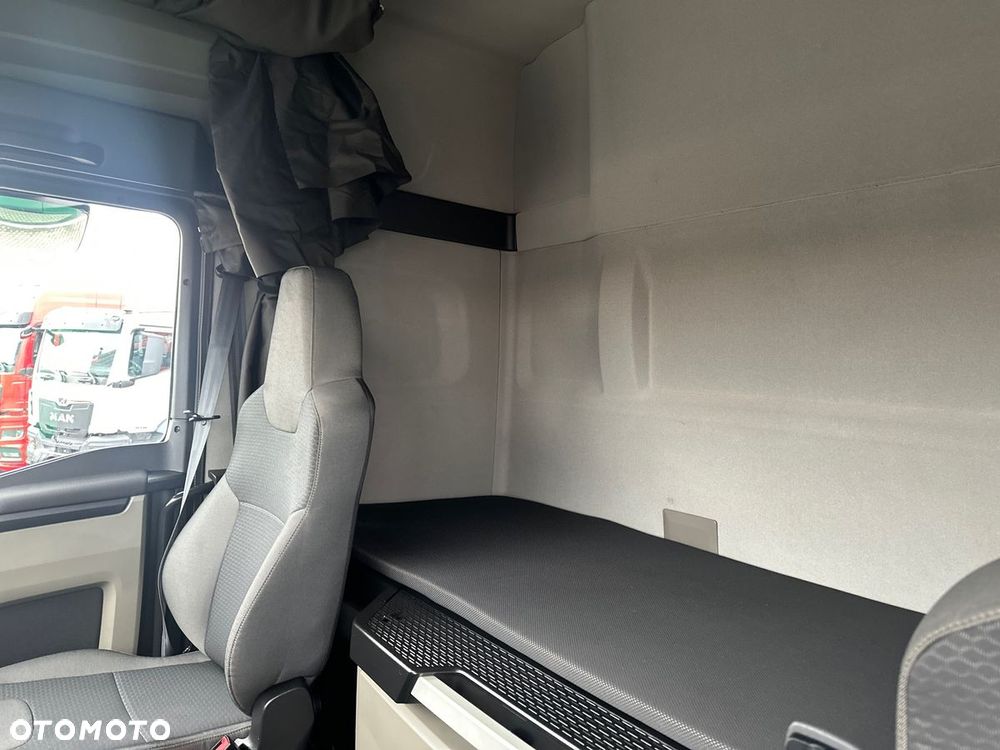 MAN TGX 18.470 4x2 BL SA - 12
