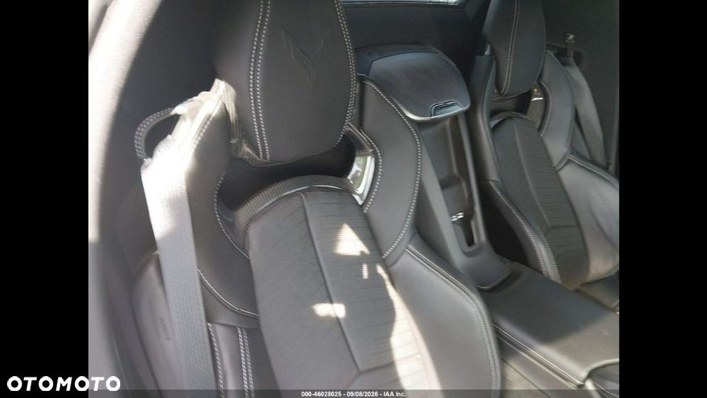 Chevrolet Corvette Stingray 2LT 6.2 V8 Automatik - 11