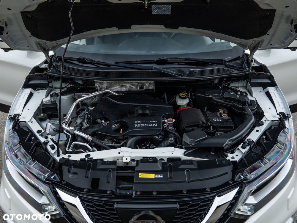 Nissan Qashqai 1.6 DIG-T N-Connecta - 23