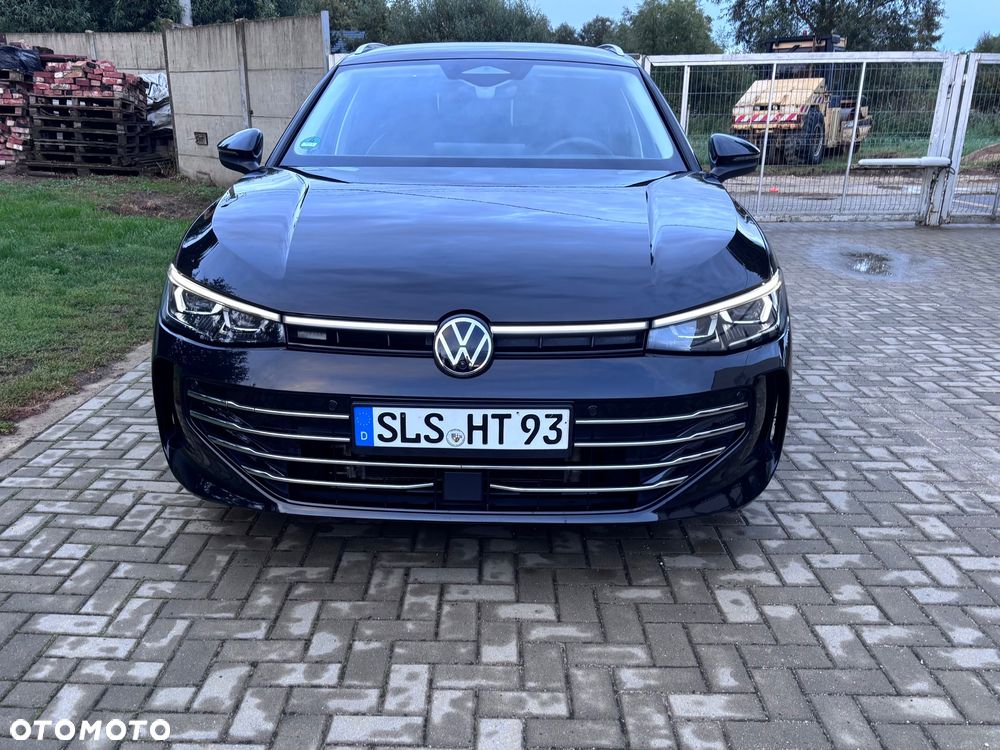 Volkswagen Passat 2.0 TDI SCR 4Mot Style DSG - 2