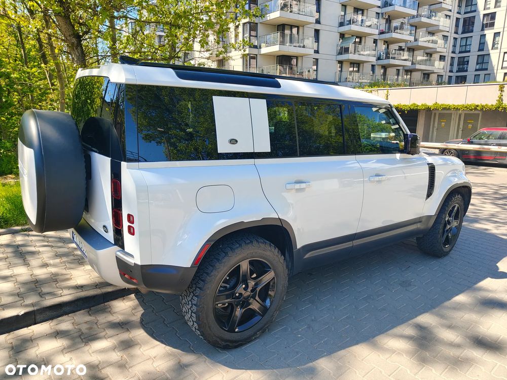 Land Rover Defender 110 P400 SE - 13