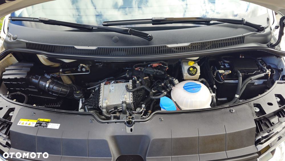 Volkswagen Transporter Kombi L1H1 - 8