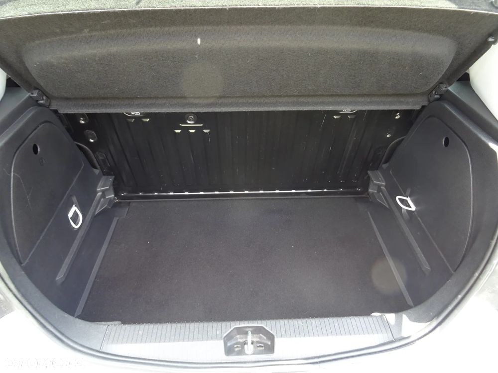 Opel Corsa 1.4 T Color Edition S&S - 21